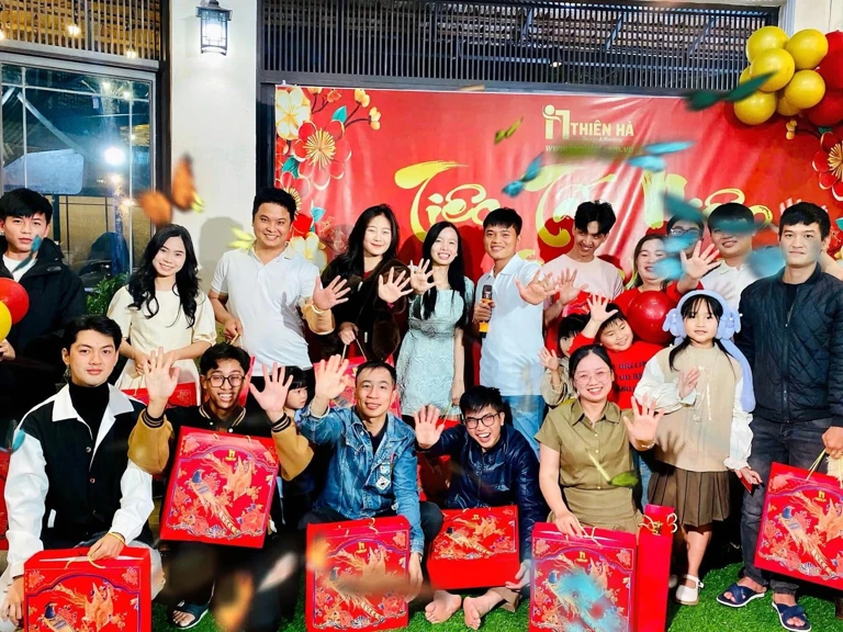 In Thiên Hà - Xưởng in ấn